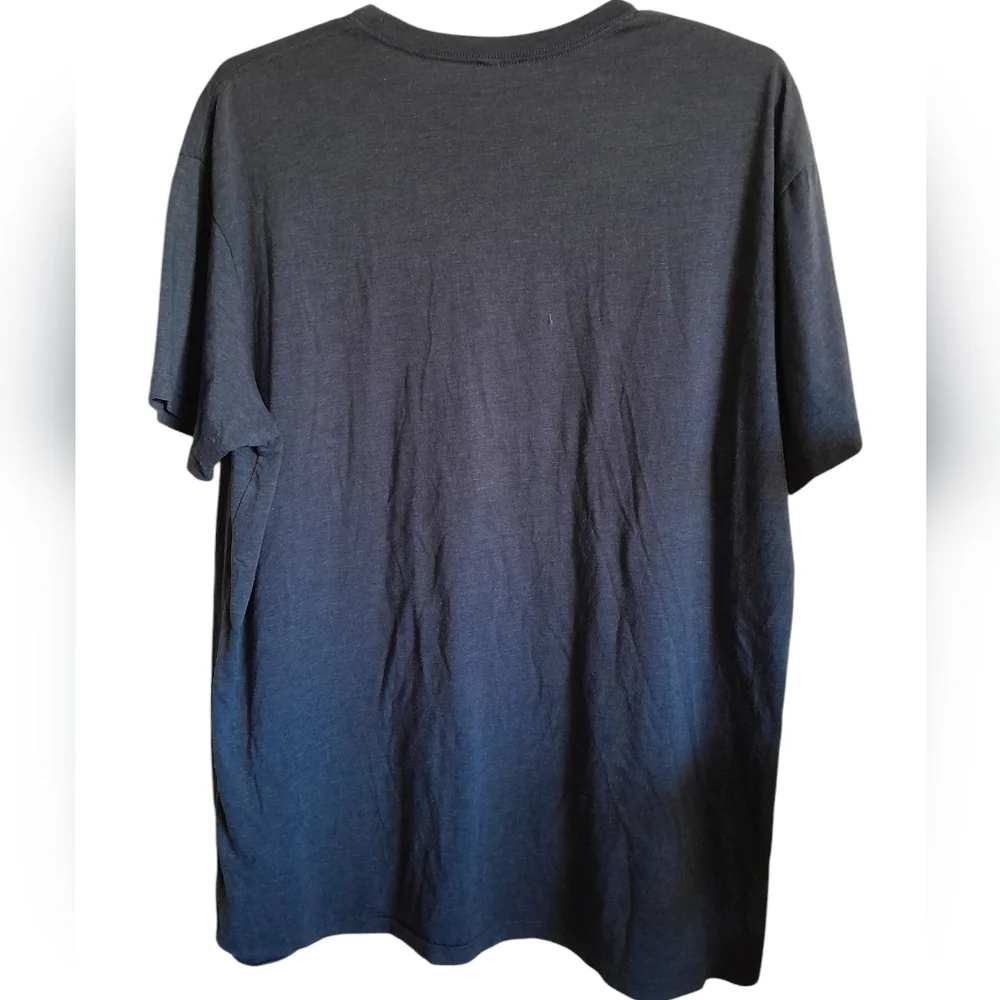 2018 Disneyland After Dark Glow in the Dark t-shirt - Picture 2 of 3